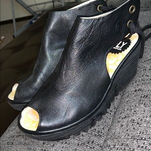 FLY LONDON NEW Woman shoes SIZE38